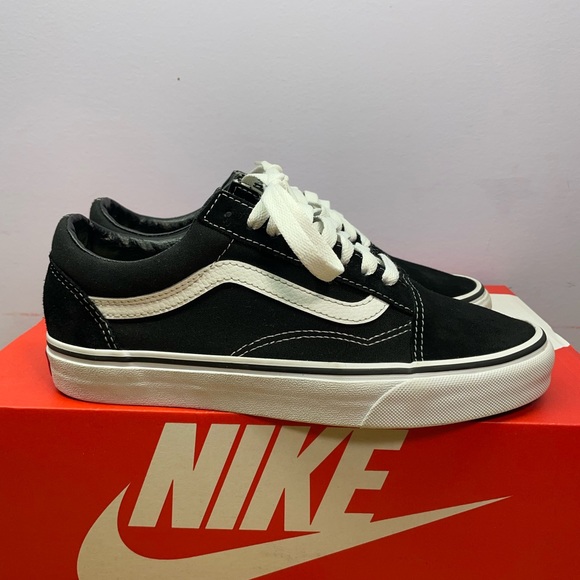 Vans “Old Skool” - Picture 3 of 7